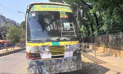 মতিঝিলে ৬ নম্বর বাসের ধাক্কায় নিরাপত্তাকর্মী নিহত